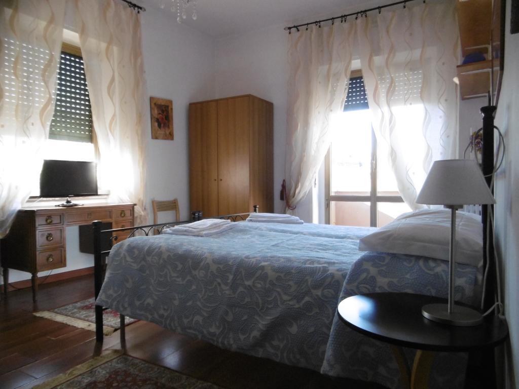 Casa Garbata Bed & Breakfast Rome Exterior photo